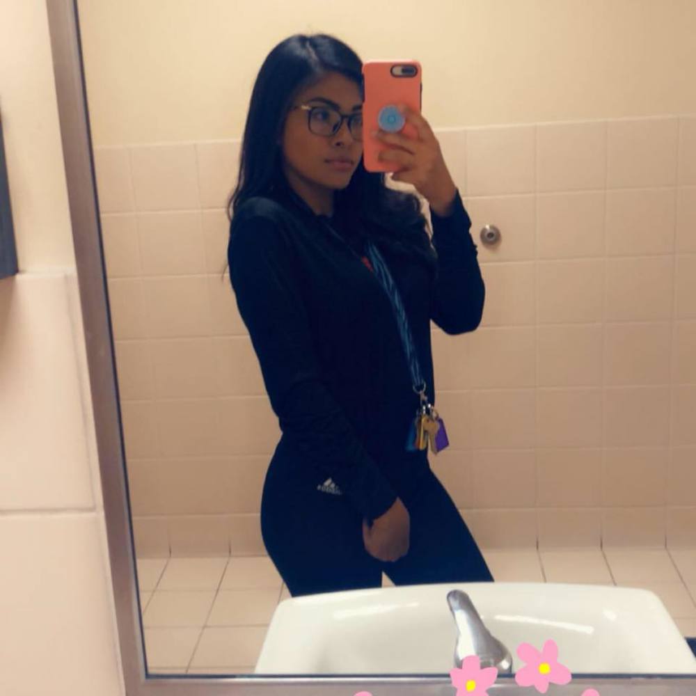 Meet your Posher, Gabriela
